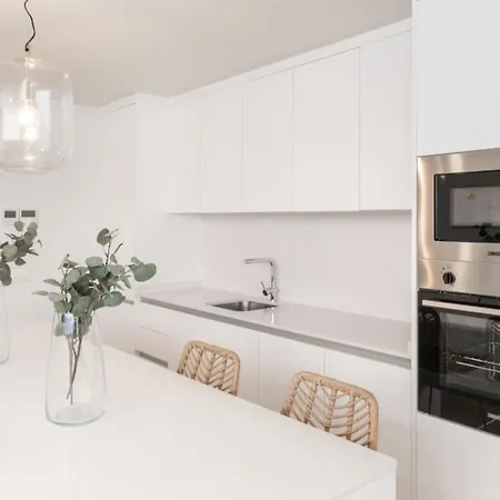 Brand New Luxury In Apartament
